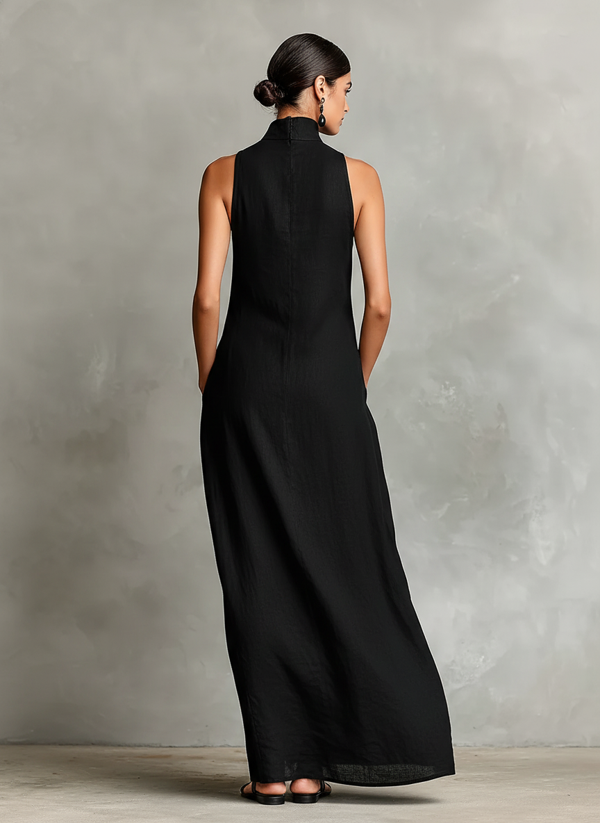 Bianca | Abito lungo nero in lino misto da donna con collo alto e tasche laterali, vestito casual minimalista intramontabile