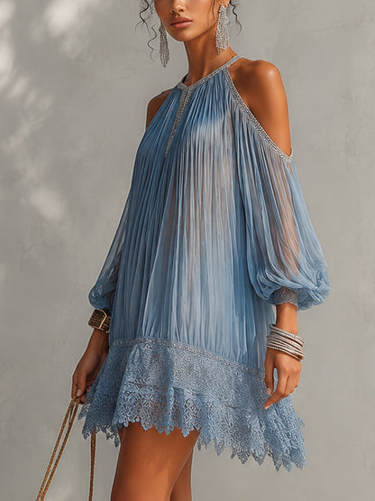 Cinzia | Vestito mini blu a spalle scoperte con ruches e orlo in pizzo