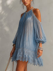 Cinzia - Vestito mini blu a spalle scoperte con ruches e orlo in pizzo