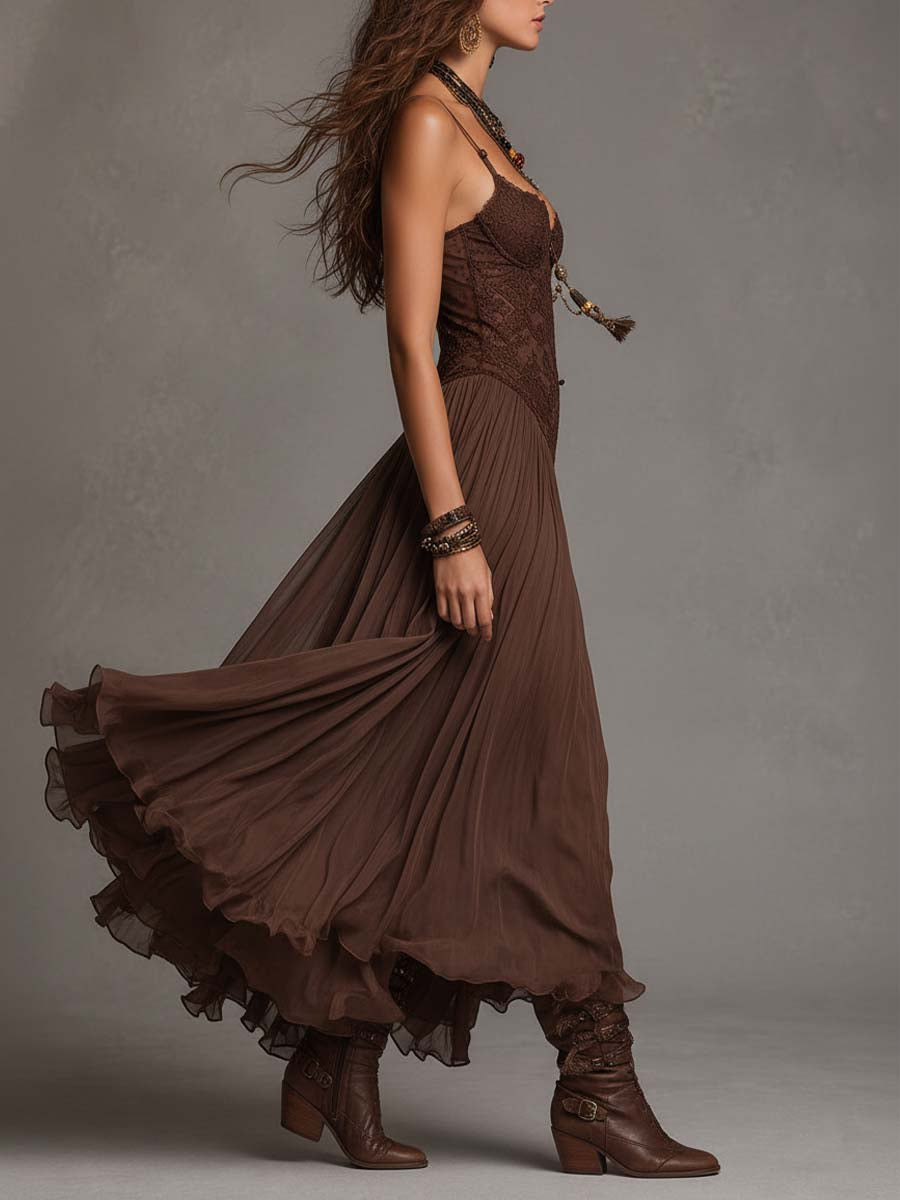 Ambra | Abito lungo in chiffon marrone scuro con pannelli in pizzo