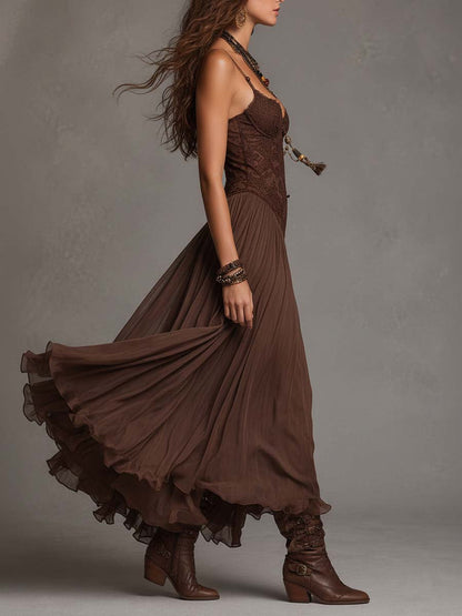 Ambra | Abito lungo in chiffon marrone scuro con pannelli in pizzo