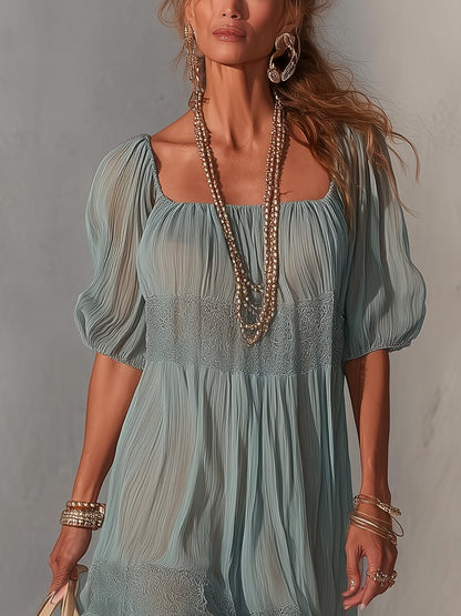 Lorena | Vestito midi blu in pizzo plissettato