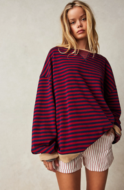 Dora | Suéter oversize de rayas con carácter