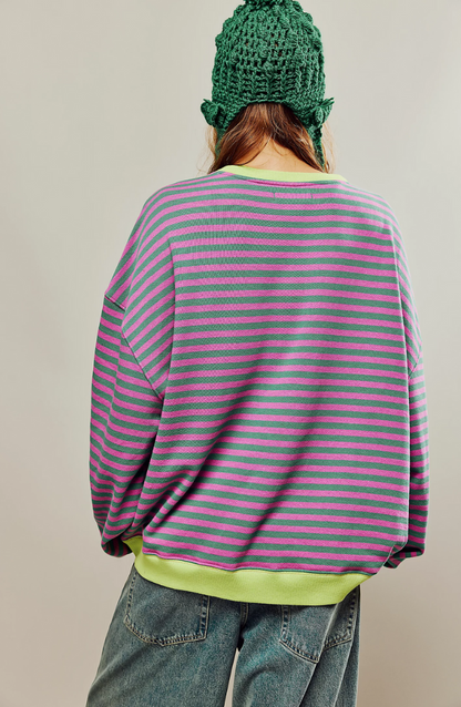 Dora | Suéter oversize de rayas con carácter