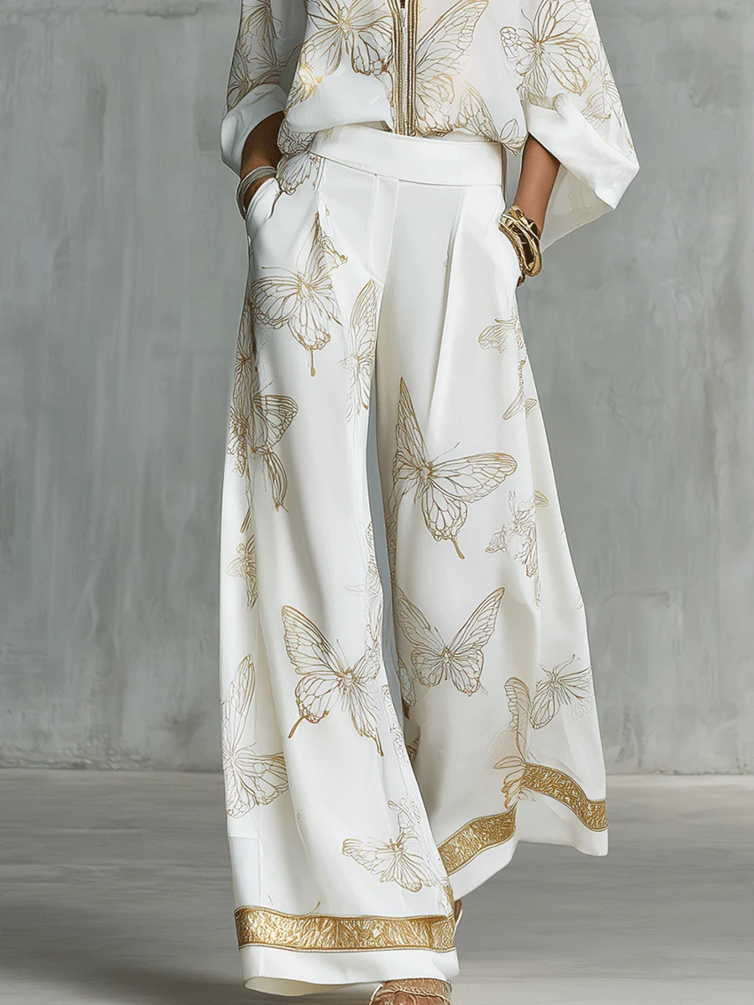 Ariadna | Completo due pezzi casual ed elegante con stampa di farfalle dorate