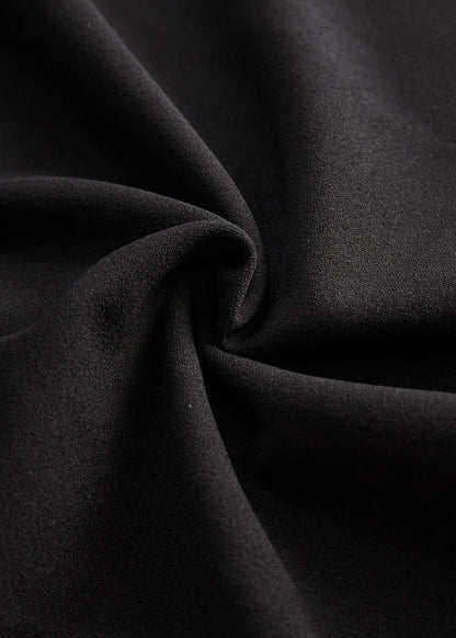Naomi | Vestido negro refinado