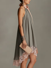 Doriana | Vestito mini grigio con scollo all'americana, fiocco in raso e bordi in pizzo