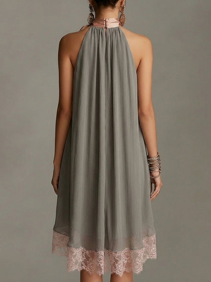 Doriana | Vestito mini grigio con scollo all'americana, fiocco in raso e bordi in pizzo