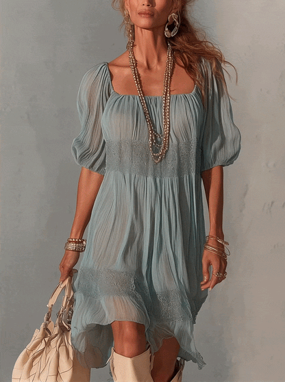 Lorena - Vestito midi blu in pizzo plissettato