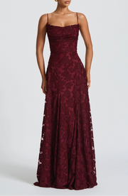 Rubí | Vestido largo elegante de encaje floral